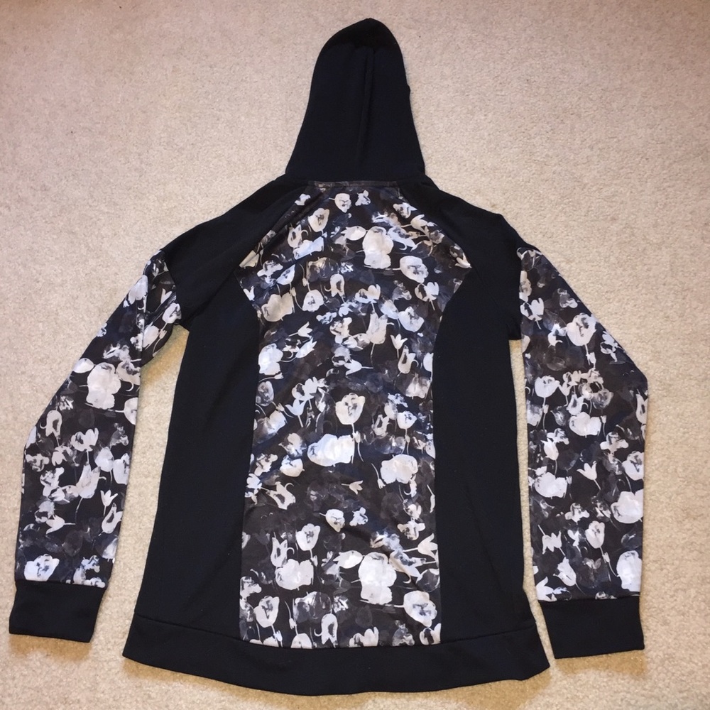 Champion XL girls zip up sweater - Picture 5 of 5